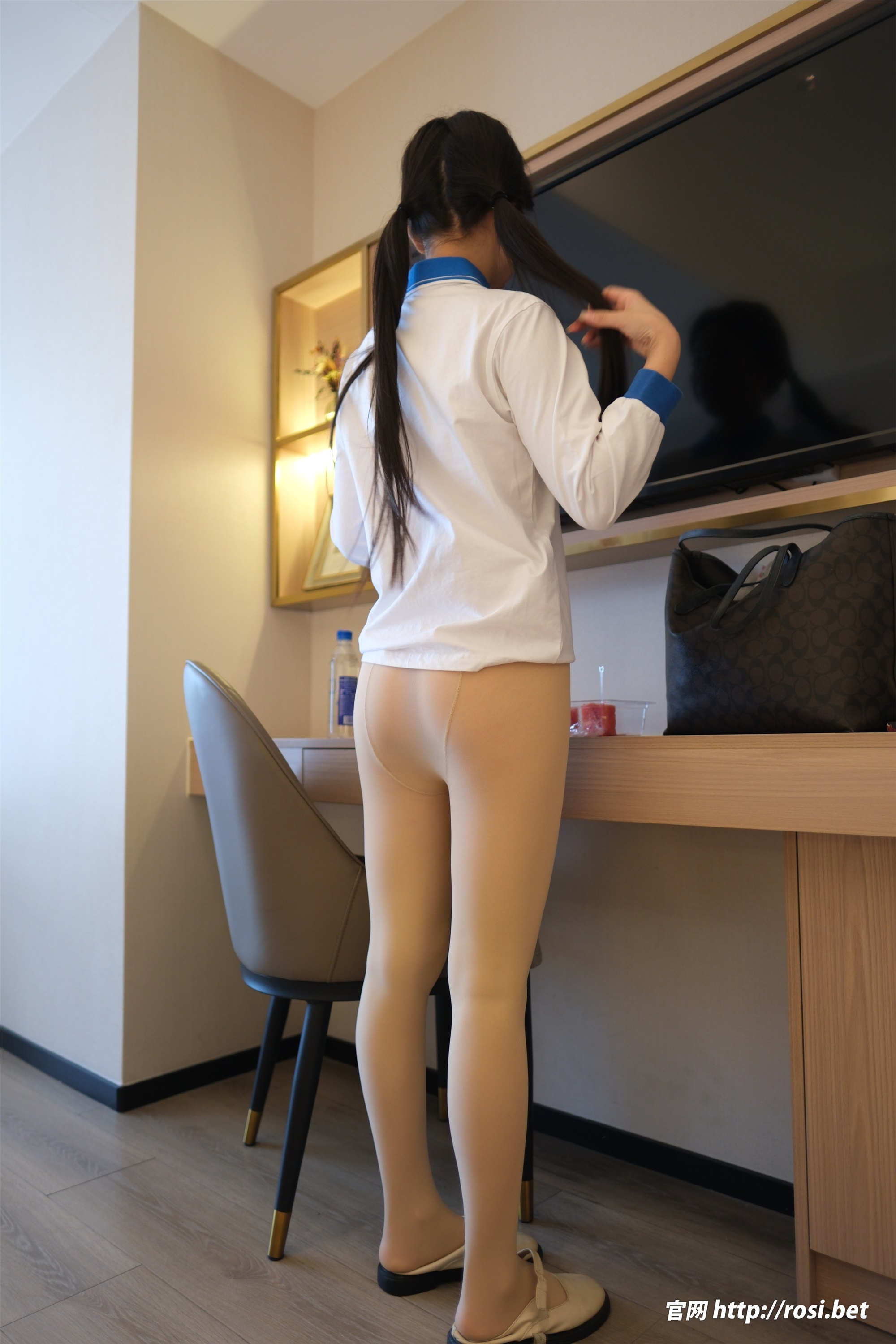 ROSI写真 2026.01.16 NO.5156